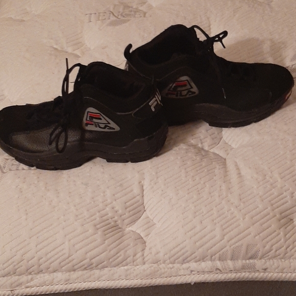 Feliz - Picture 2 of 5